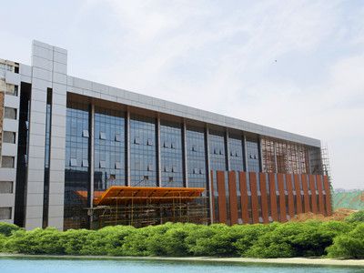 賀我司成功簽訂航天基地五0四園區B4、B5、B6樓幕墻、門(mén)窗